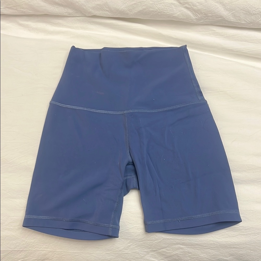Lululemon Athletica Blue Bike Shorts Form-Fitting Moisture-Wicking